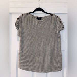 W5 by Anthrologie Women’s Medium Green and White Striped Button-Shoulder Blouse